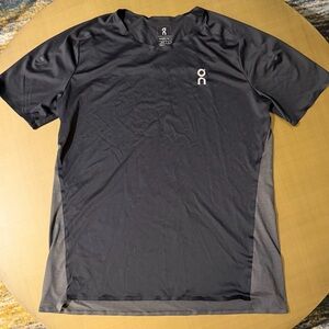 On Running Men's Charcoal and Slate Tee